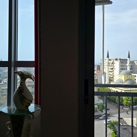 Amy'S Luxury Appartment Shkoder Bagian luar foto